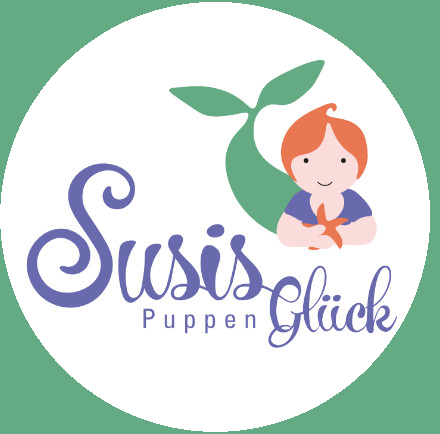 Mein Logo. Es zeigt den geschwungenen Susis Puppenglück Schriftzug in lila und eine gemalte Meerjungfrau mit roten Haaren und grünem Fischschwanz, die einen orangenen Seestern in den Händen hält